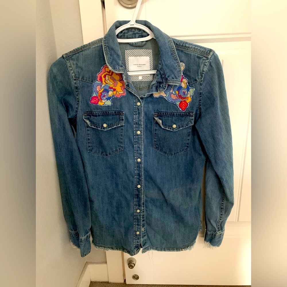 ZARA Women‘s Denim Shirt